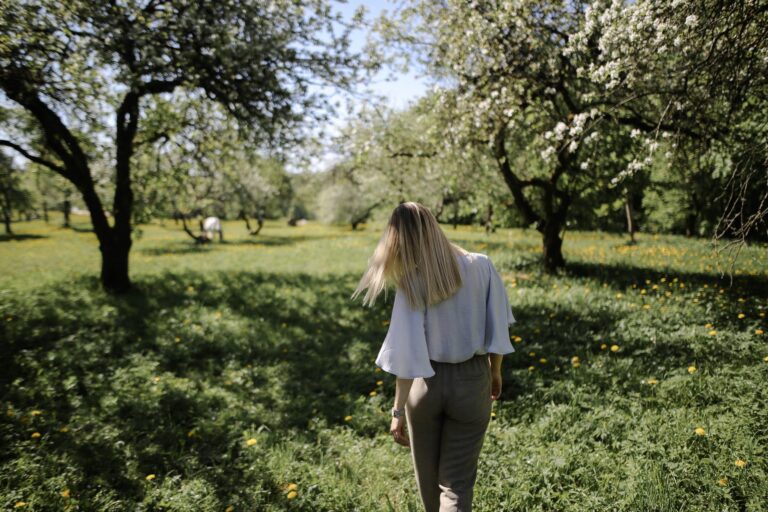Ways To Enjoy Spring and Feel Great