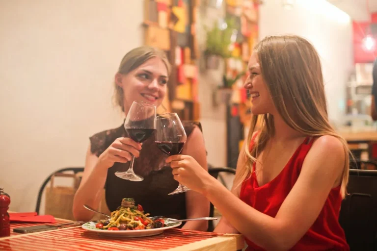How To Stop Feeling Anxious Before A Date